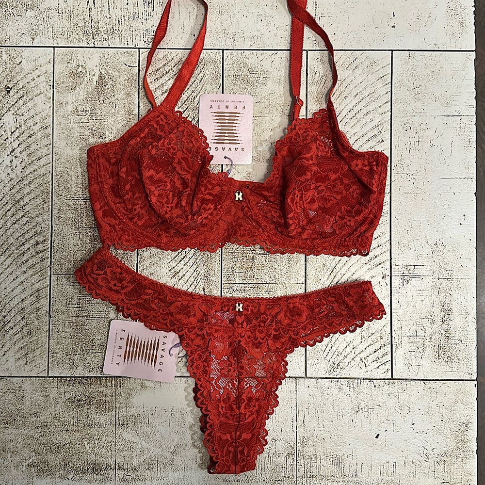 Savage X Fenty bra & panty set